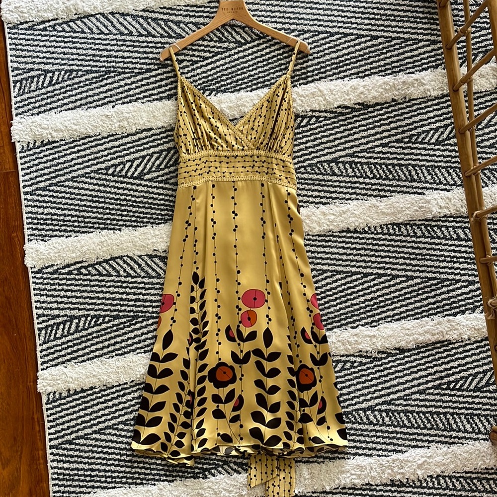 Ted Baker London Dress Size 10 butter yellow brown dots floral motif pink orange